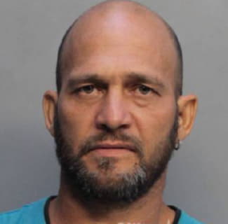 Hernandez Yovani - Dade County, Florida 